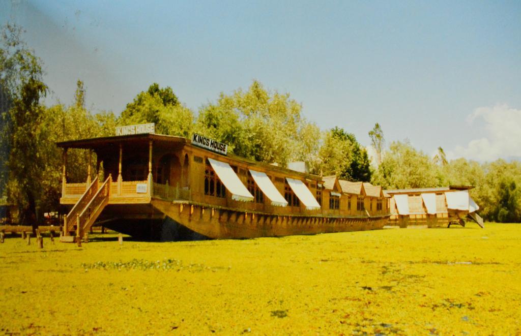 Hotel Kings Houseboats Srīnagar Exterior foto